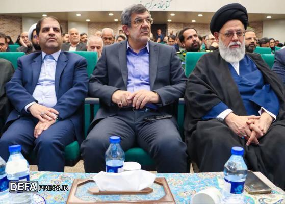 توجه و رسیدگی به خانوادههای شهدا و ایثارگران از ویژگیهای شخصیتی «شهید قهاری سعید» توجه و رسیدگی به خانوادههای شهدا و ایثارگران از ویژگیهای شخصیتی «شهید قهاری سعید»