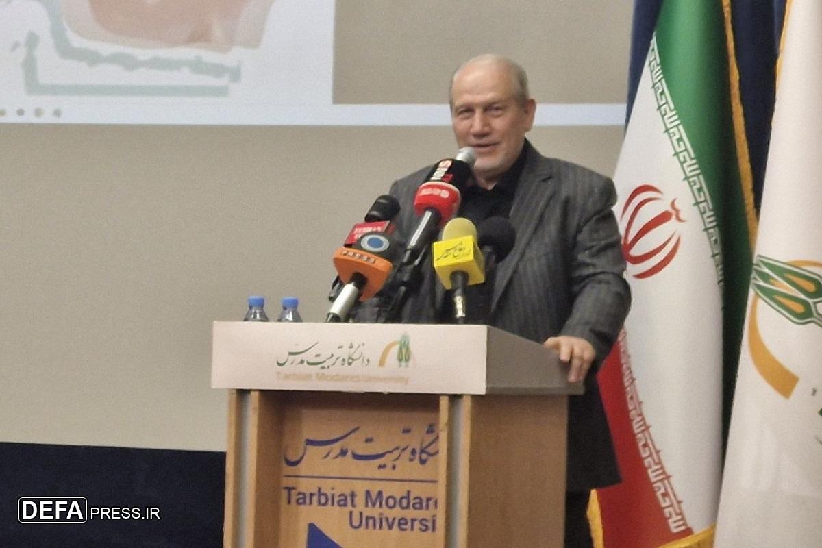 سرلشکر صفوی: شهیدان باقری و رشید، الگوی تلفیق علم و جهاد بودند سرلشکر صفوی: شهیدان باقری و رشید، الگوی تلفیق علم و جهاد بودند