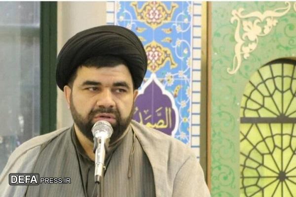 زنده نگه داشتن یاد شهدا بهترین راه مقابله با جنگ نرم دشمن است