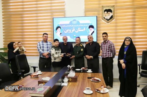 «علی رحمانی» از قزوین رتبه برتر جشنواره ملی «افتخار من» را کسب کرد