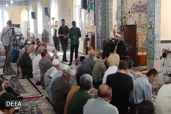 محفل معنوی قرآنی با حضور قاری برجسته مصری در سنندج برگزار شد