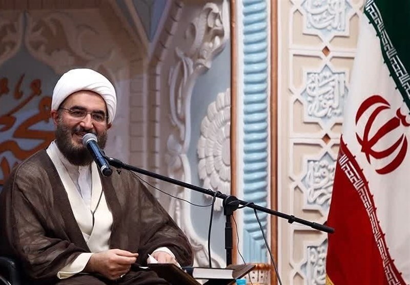 جوانان امروز ستارگان تحول‌اند/ انجمن‌های اسلامی پرچم‌دار اندیشه در مدارس باشند