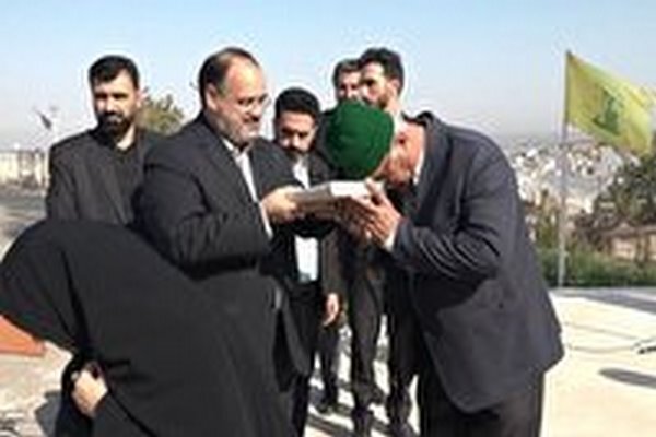 فیلم / اعزام پیرغلامان گلستان به اجلاس بین المللی پیرغلامان حسینی و شاعران آئینی در مشهد مقدس