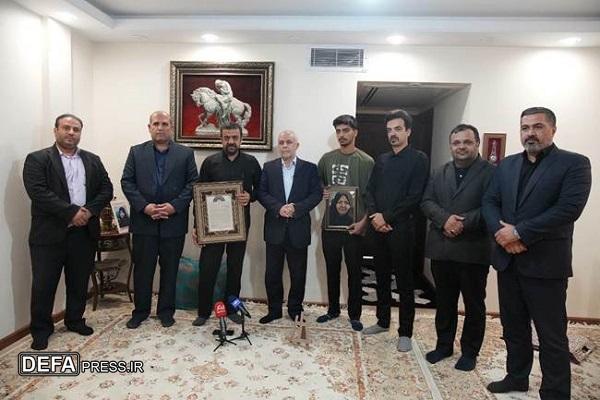 حضور خانواده شهدا در جامعه، برکت و افتخار بزرگی برای نظام اسلامی است