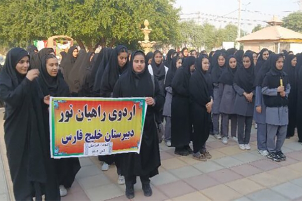 اعزام اولین کاروان دانش آموزی راهیان نور گتوند به مناطق عملیاتی