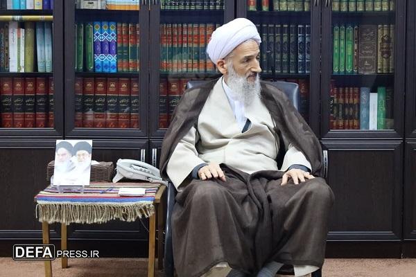 لزوم تقویت روحیه مجاهدت، ایستادگی و مقاومت در جامعه