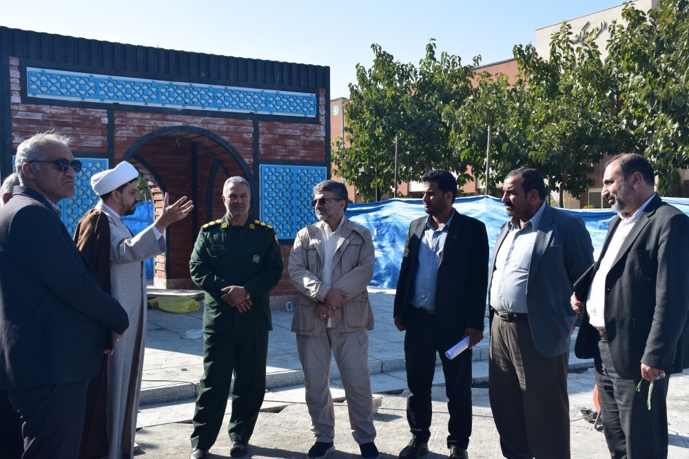 تصاویر/ بازدید سرهنگ «جوان» از یادمان شهدای گمنام در مشهد