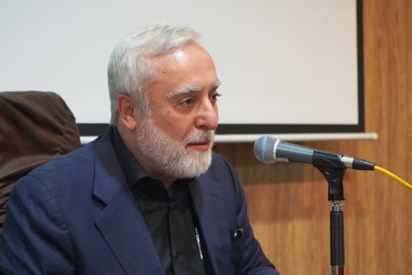 از مقاومت فردی تا جهاد تبیین؛ واکاوی تاریخی از الگوی ولایتمداری حضرت زهرا(س) از مقاومت فردی تا جهاد تبیین؛ واکاوی تاریخی از الگوی ولایتمداری حضرت زهرا(س)