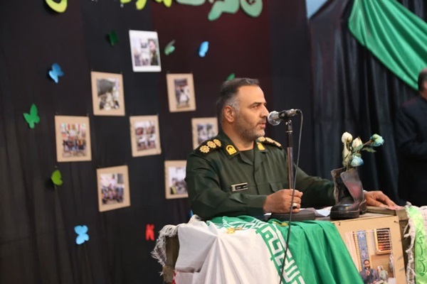 دشمنان  از ابتدای انقلاب با همه توان در برابر این مسیر ایستاده‌اند