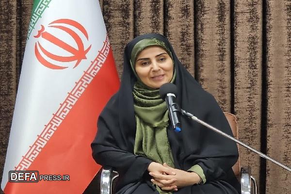 «فرزانه صادق» وزیر راه و شهرسازی وارد کردستان شد و مورد استقبال مسئولان قرار گرفت