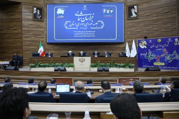 سند توسعه، چراغ راه حرکت به سمت توسعه و پیشرفت استان است