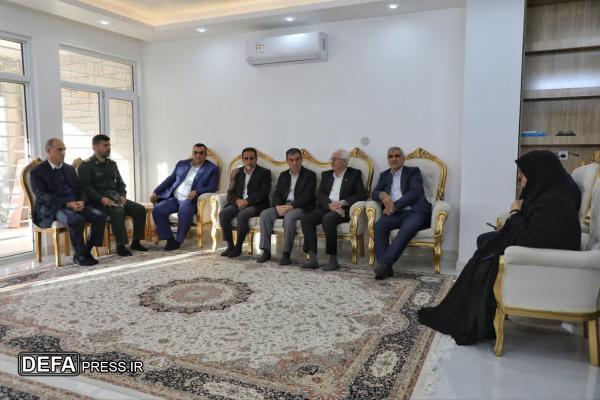 مسیر خدمت صادقانه به مردم باید ادامه همان راه نورانی شهدا باشد