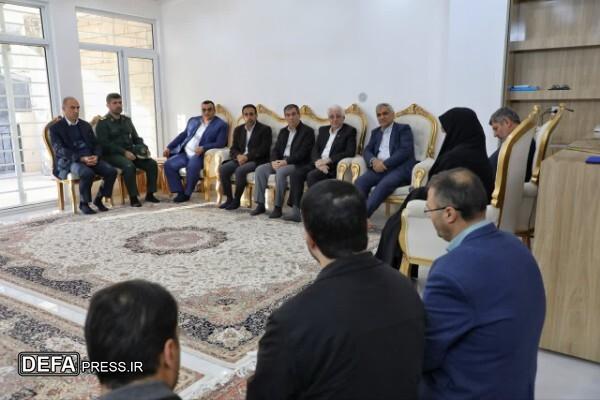 مسیر خدمت صادقانه به مردم باید ادامه همان راه نورانی شهدا باشد