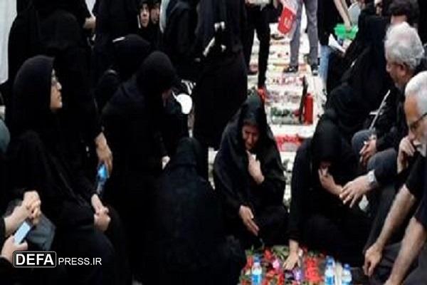 دست‌های نامرئی، دل‌های آهنین