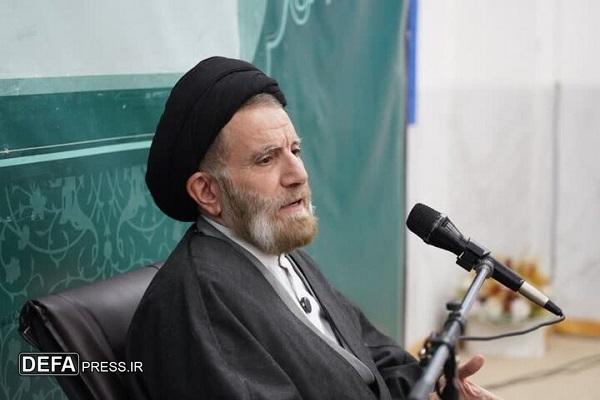 حجت الاسلام شاهرخی: نشست‌های فرهنگی و اجتماعی در لرستان بصورت ماهانه برگزار شود