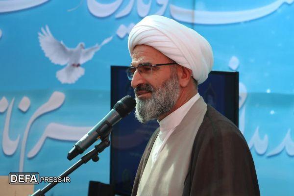 نقطه آغاز تربیت، خودسازی است / ضرورت میدان‌داری شبکه صالحین در جهاد تربیتی