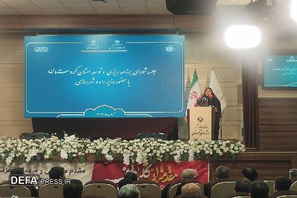 استفاده از ظرفیت بخش خصوصی برای توسعه راه‌های کردستان تقویت شود