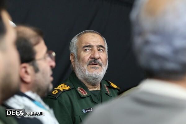 سردار بابازاده: لایههای پدافند اسرائیل در سومین روز جنگ از کار افتاد سردار بابازاده: لایههای پدافند اسرائیل در سومین روز جنگ از کار افتاد