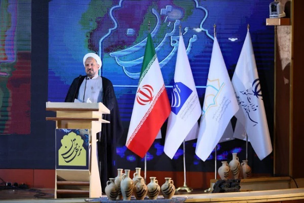 همدان میزبان دائمی مسابقات قرآنی «مدهامتان» شد