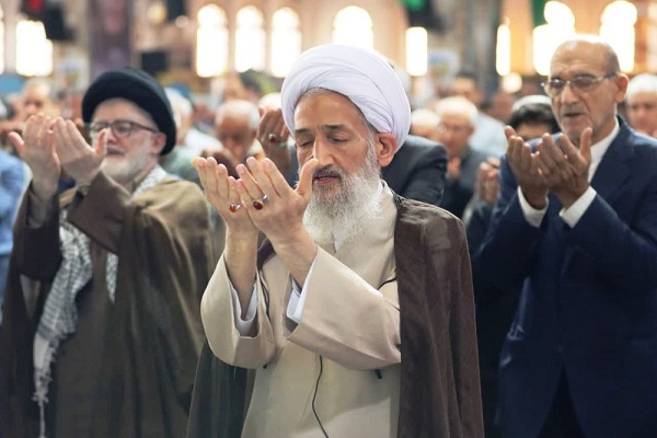 تصاویر/ برپایی نماز جمعه شهرستان ساری