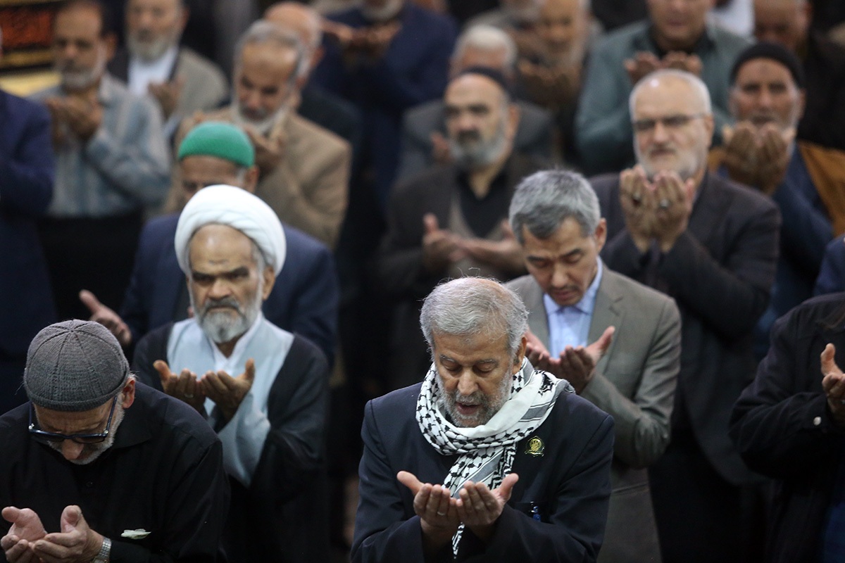 تصاویر/ اقامه نماز طلب باران در قم