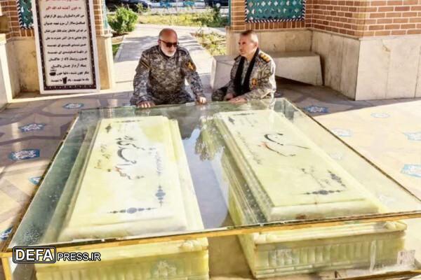 تجدید احترام به شهدای گمنام شهر محمدیه با حضور مدیرکل حفظ آثار دفاع مقدس قزوین