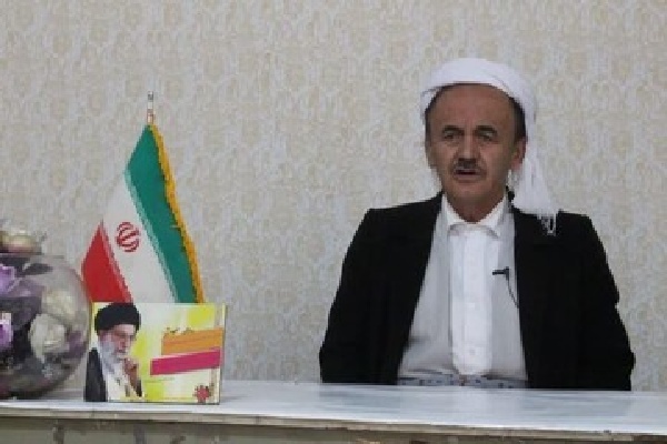 امام‌جمعه‌دیواندره: کتاب و کتابخوانی چراغ راه پیشرفت علمی و فرهنگی جامعه است