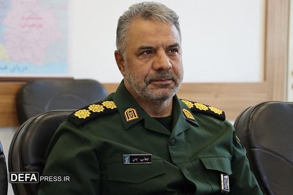 سرهنگ جوان: بانوان از پیشگامان مقابله با جنگ سخت هستند سرهنگ جوان: بانوان از پیشگامان مقابله با جنگ سخت هستند