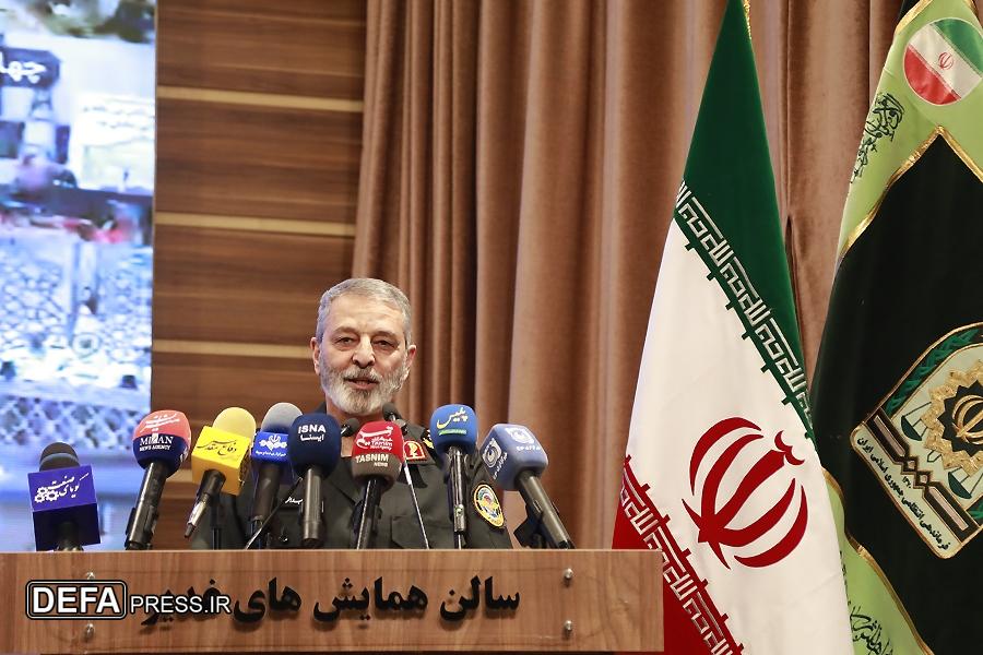 سرلشکر موسوی: ساخت منازل مسکونی برای کارکنان نیروهای مسلح با جدیت پیگیری میشود سرلشکر موسوی: ساخت منازل مسکونی برای کارکنان نیروهای مسلح با جدیت پیگیری میشود