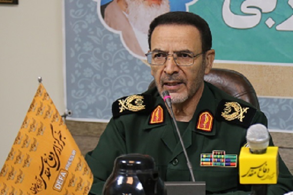 سردار وحیدی: شهدا اسوه‌های ماندگار ایثار، معنویت در جامعه اسلامی هستند