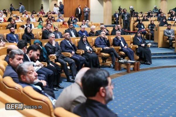 خانواده هشت فرزندی بجنوردی برگزیده رویداد ملی جوانی جمعیت شد