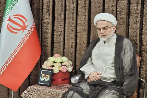 نماینده ولی فقیه در کردستان: اخلاق و توکل و معنویت نیاز امروز جامعه است