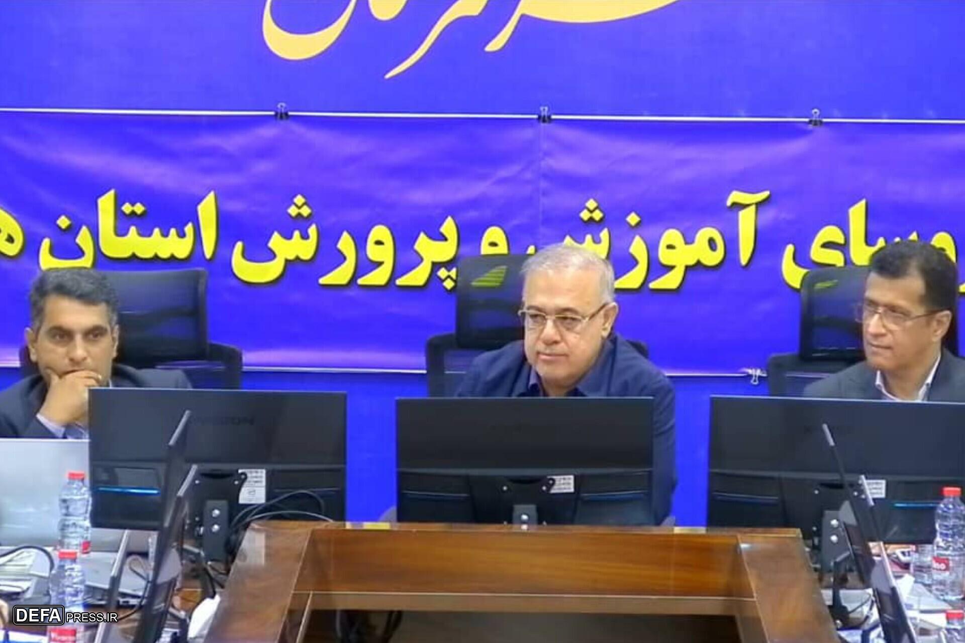 خروجی مدرسه باید نسلی آگاه، مسئولیتپذیر و خلاق باشد خروجی مدرسه باید نسلی آگاه، مسئولیتپذیر و خلاق باشد