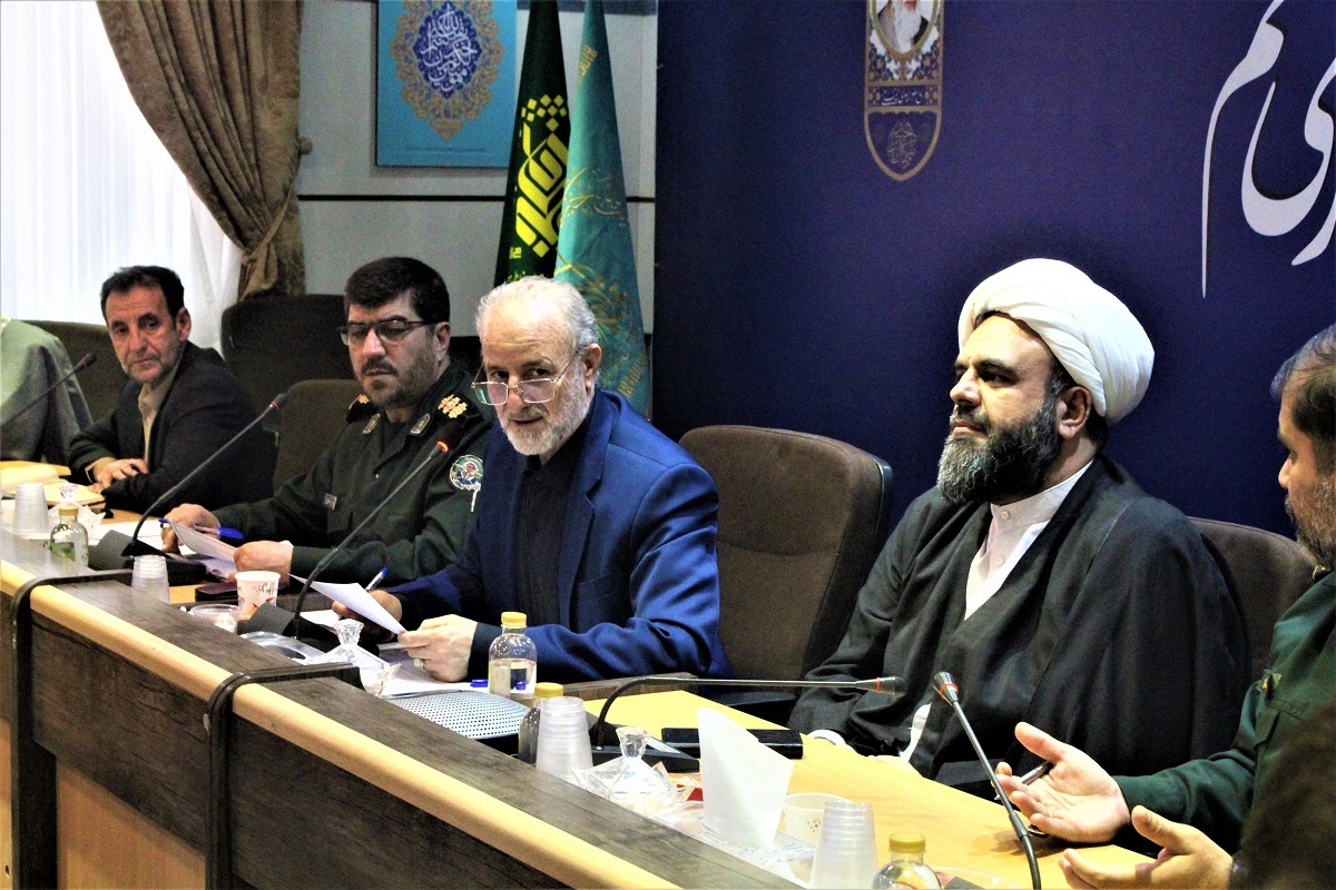 تصاویر/ جلسه هماهنگی آیین تکریم شهدای گمنام در قم