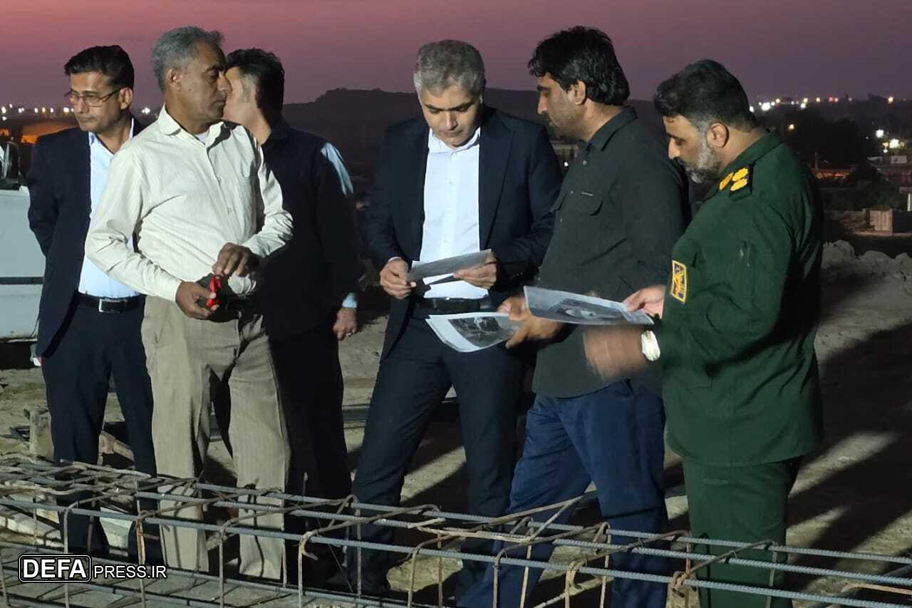 بازدید فرماندار سیریک و فرمانده سپاه شهرستان از روند عملیات جهادی ساخت یادمان شهید گمنام پالور بازدید فرماندار سیریک و فرمانده سپاه شهرستان از روند عملیات جهادی ساخت یادمان شهید گمنام پالور