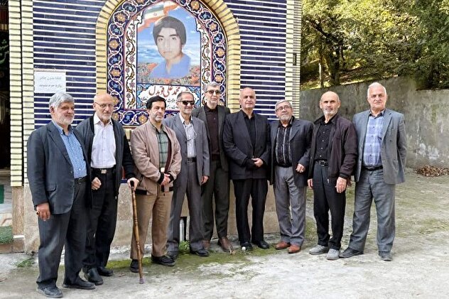 تصاویر/ همایش بزرگ رزمندگان حماسه جنگل آمل