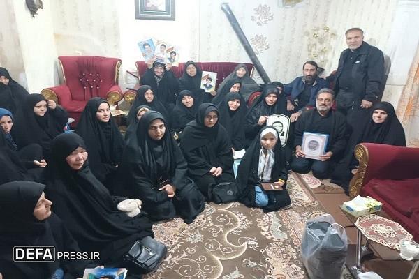 جایی برای آدم شدن جایی برای آدم شدن