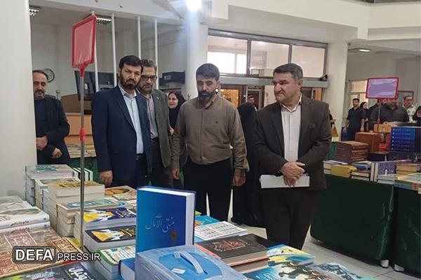 آغاز به کار نمایشگاه کتاب در اهواز آغاز به کار نمایشگاه کتاب در اهواز