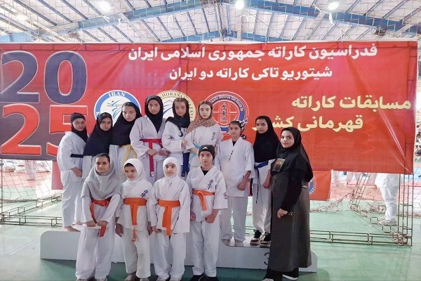کسب ۱۳ مدال دختران کاراته‌کای تایبادی در مسابقات قهرمانی کشور