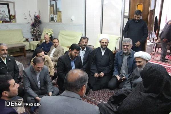 دیدار اعضای کمیسیون اصل ۹۰ با مادر شهیدان «عربنژاد خانوکی» در زرند+تصاویر دیدار اعضای کمیسیون اصل ۹۰ با مادر شهیدان «عربنژاد خانوکی» در زرند+تصاویر