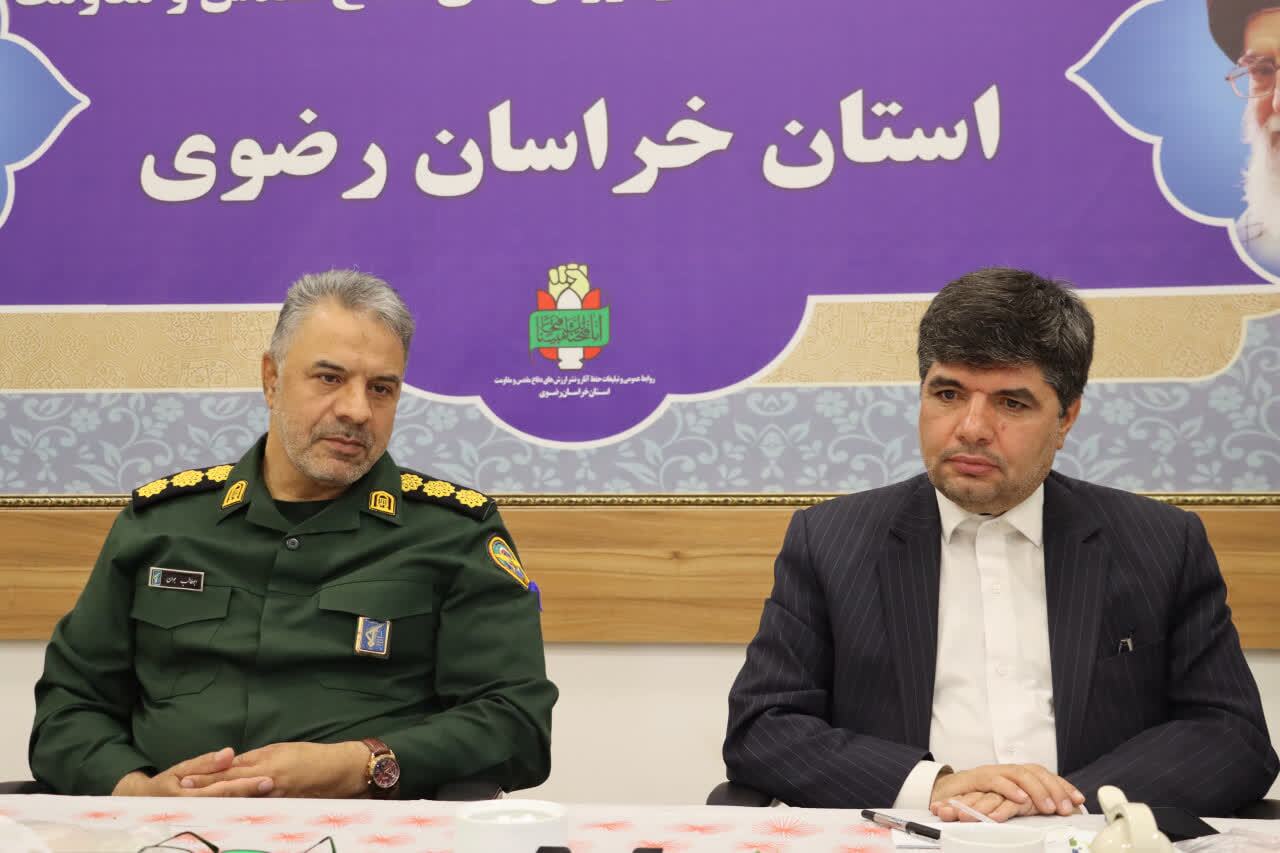 تأسی به فرهنگ دفاع مقدس و مقاومت راهگشاست/ در صیانت از ارزش‌ها میراث‌دار شهیدان هستیم