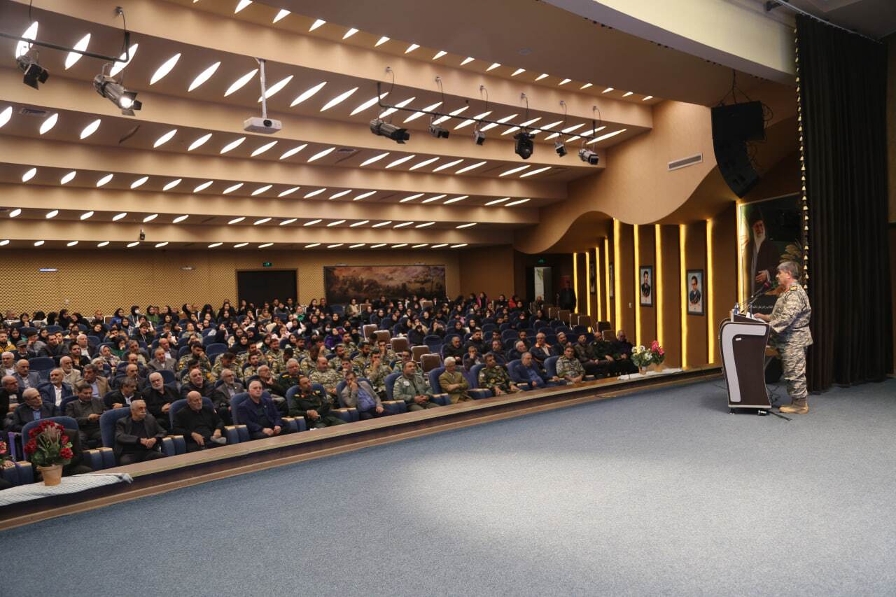 همایش بزرگداشت آزاد سازی سوسنگرد در تبریز