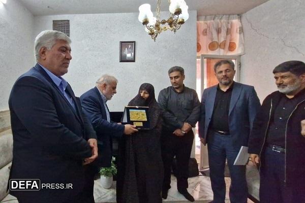 یاد وخاطر شهیدان و الگوهای مقاومت باید زنده بماند یاد وخاطر شهیدان و الگوهای مقاومت باید زنده بماند