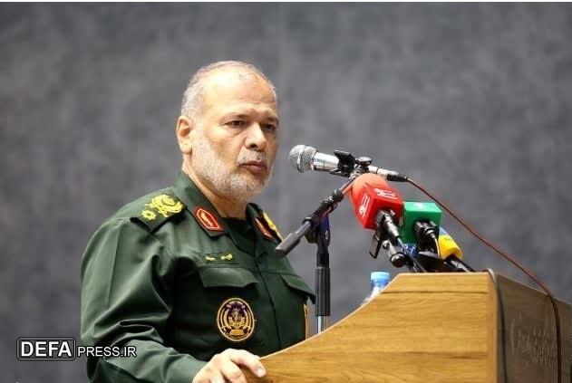 سردار جمیری: توسل به‌ام الائمه (س) رمز موفقیت رزمندگان اسلام بود