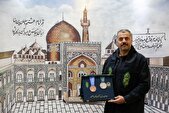 تصاویر/ اهدای مدال‌های «محمد قان‌بیلی» به موزه آستان قدس رضوی