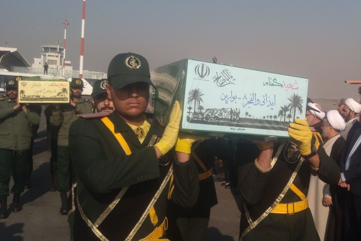 استقبال از پیکرهای مطهر شهدای گمنام دفاع مقدس در مشهدالرضا+ فیلم