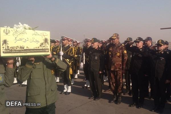 استقبال از پیکر مطهر شهدای گمنام دفاع مقدس در مشهدالرضا+ فیلم