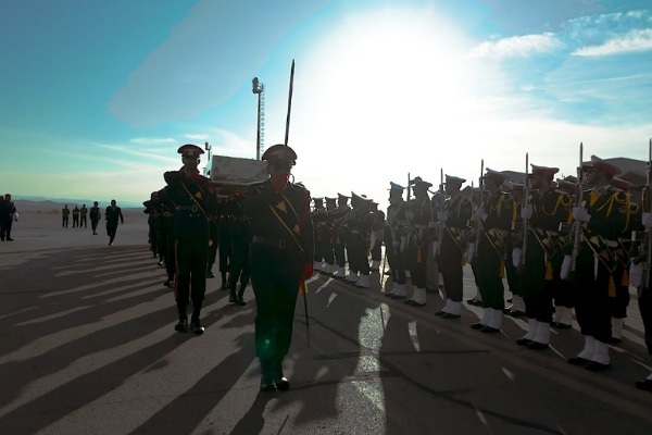 فیلم/ استقبال باشکوه مردم بیرجند از میهمانان آسمانی