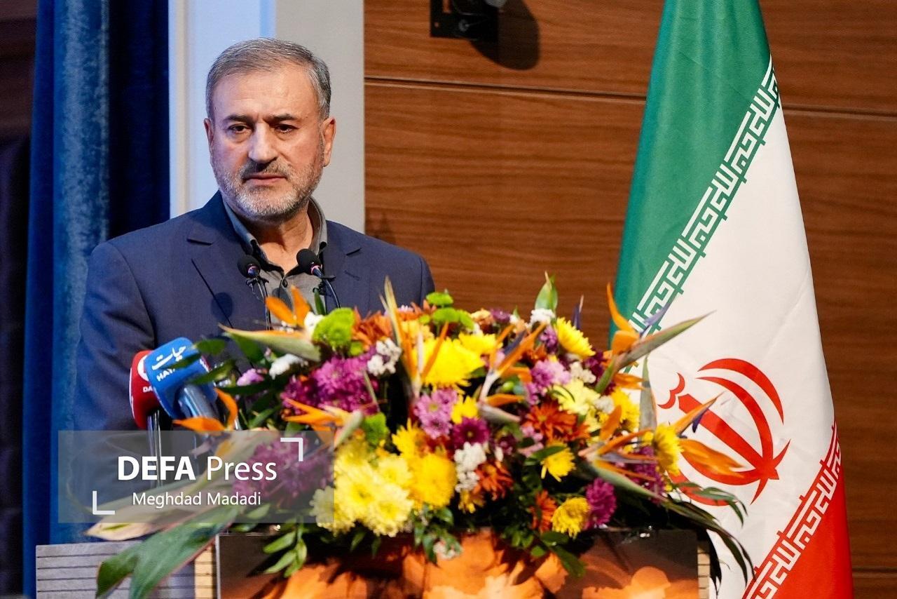 همایش بینالمللی «نفسهای سوخته» آغاز شد همایش بینالمللی «نفسهای سوخته» آغاز شد