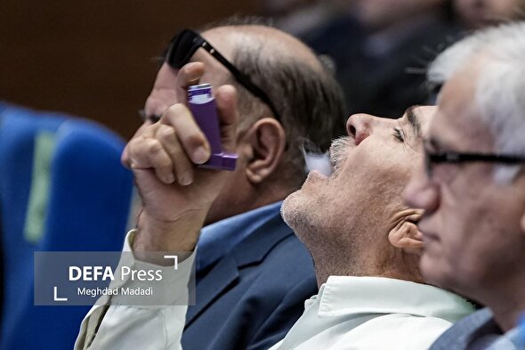 همایش بین‌المللی نفس‌های سوخته